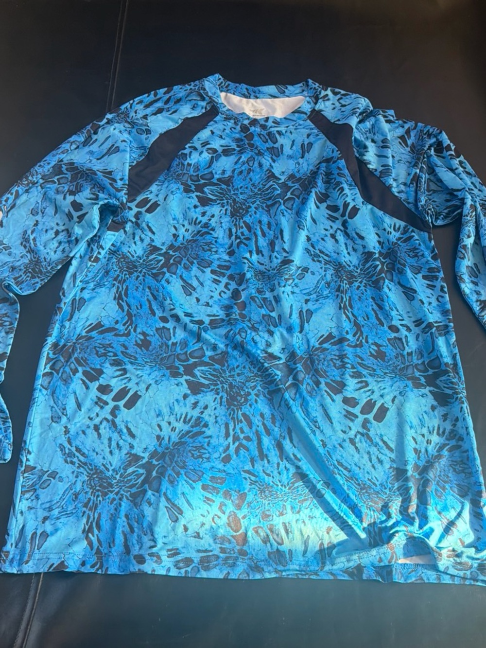 Men's Performance Long-Sleeve Shirt - Blue Pattern swimwear